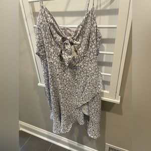 She and sky purple dress keyhole